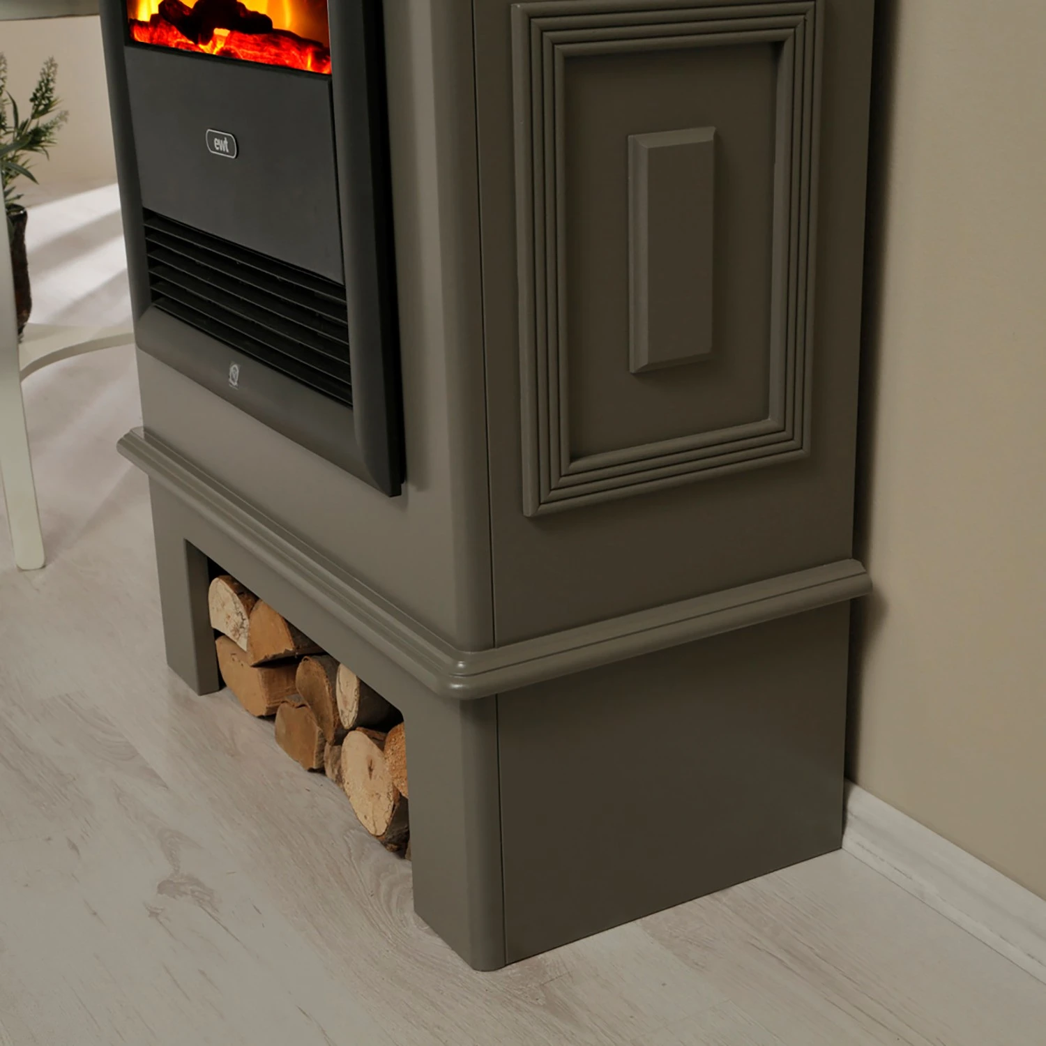 Montreux Elektrokamin Waldhof - Tulpenbaumholz teilmassiv - Grau 15 Montreux Elektrokamin Waldhof - Tulpenbaumholz teilmassiv - Grau – Bild 15