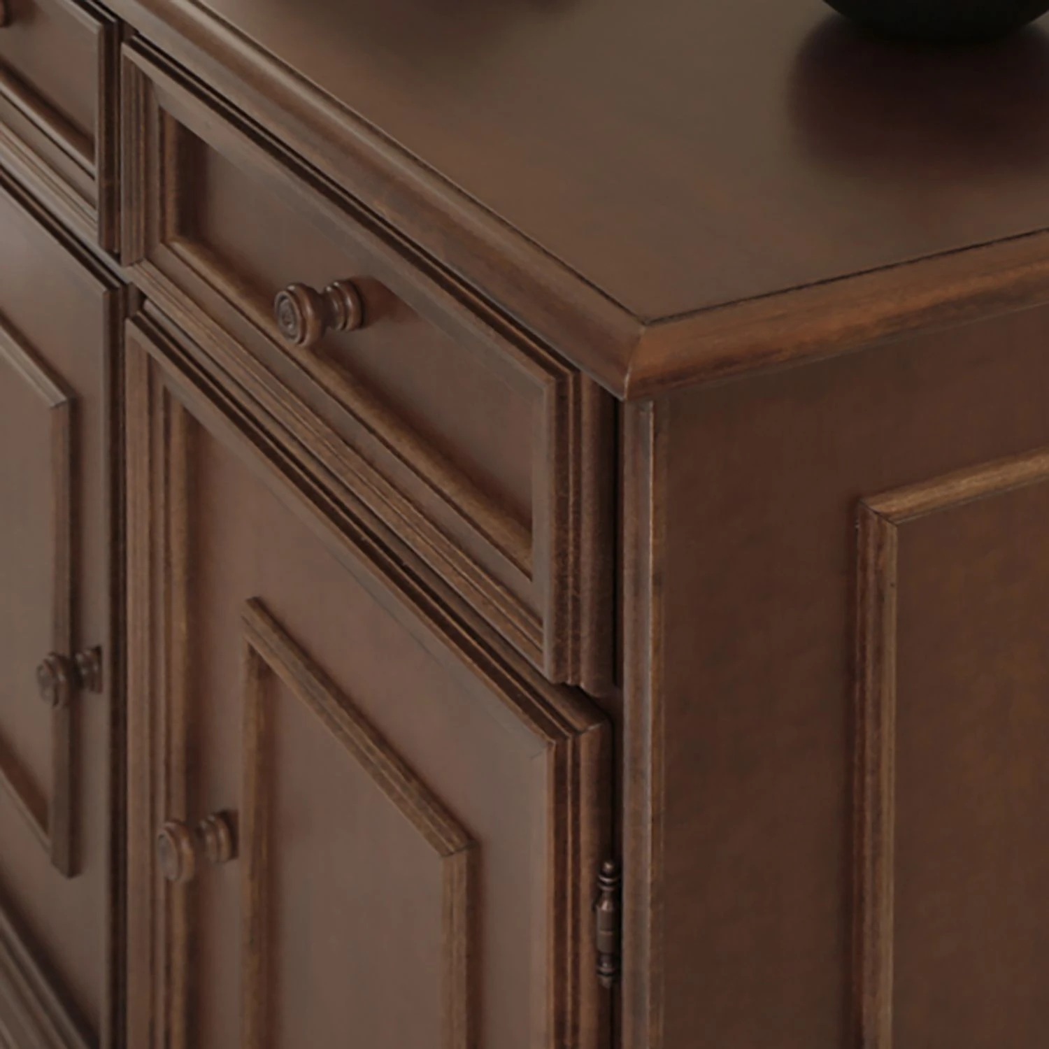 Montreux Kommode Arabella II - Ayous teilmassiv - Antikbraun 10 Montreux Kommode Arabella II - Ayous teilmassiv - Antikbraun – Bild 10