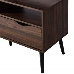 Mørteens TV-Lowboard Gjora II - Gummibaum teilmassiv - Walnuss 20 Mørteens TV-Lowboard Gjora II - Gummibaum teilmassiv - Walnuss -Wohnzimmermöbel boutique en ligne 1000123453 190131 15241100014 GALLERYIMAGES P000000001000123453