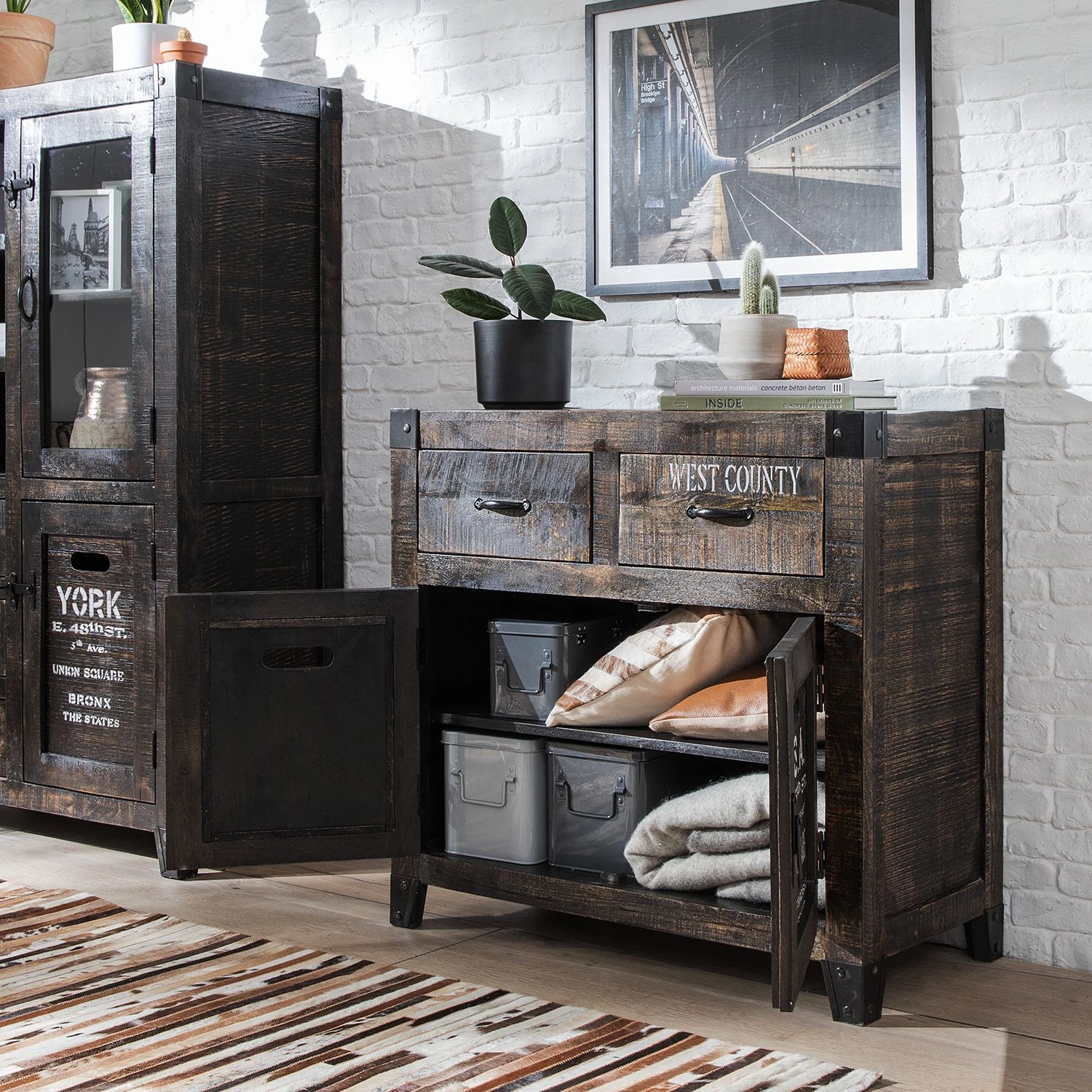 Ars manufacti Kommode Keyport I - Mango massiv 3 Ars manufacti Kommode Keyport I - Mango massiv – Bild 3