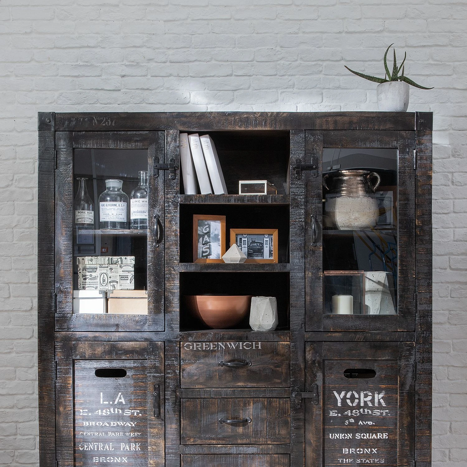 Ars manufacti Highboard Keyport II - Mango massiv 11 Ars manufacti Highboard Keyport II - Mango massiv – Bild 11