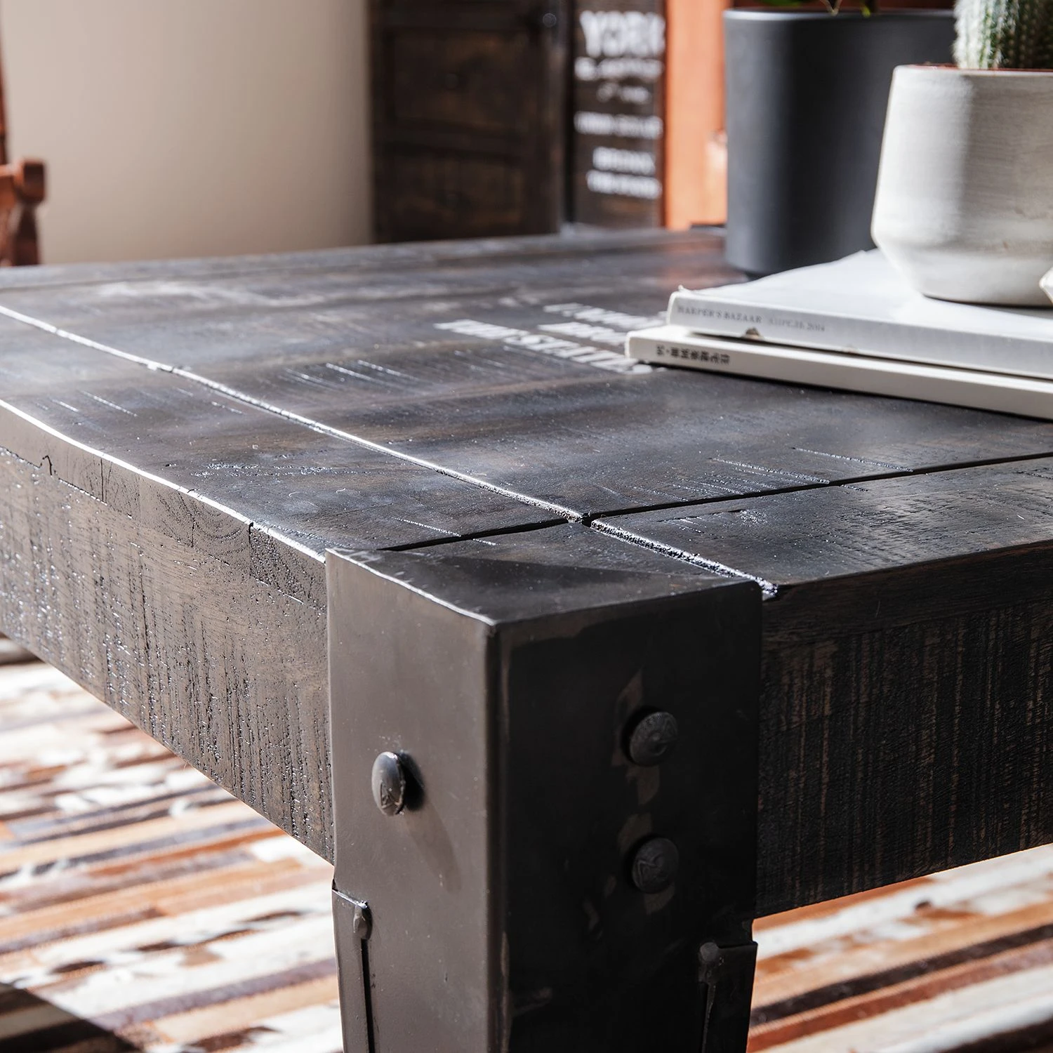 Ars manufacti Couchtisch Keyport - Mango massiv - Breite: 75 cm 11 Ars manufacti Couchtisch Keyport - Mango massiv - Breite: 75 cm – Bild 11