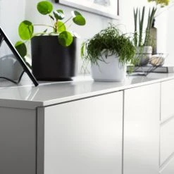 Fredriks Sideboard Zaddy I - Weiß / Schwarz -Wohnzimmermöbel boutique en ligne 1000134689 210426 15153300011 DETAILS P000000001000134689