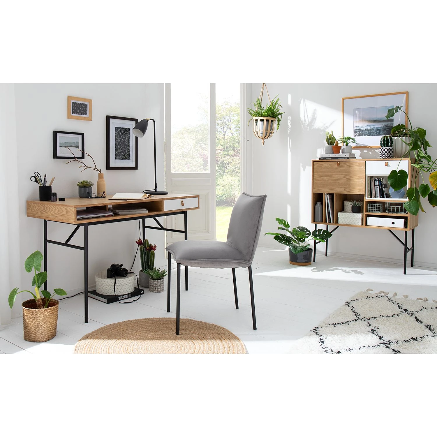 Studio Copenhagen Kommode Vallsta ll - Esche / Schwarz 2 Studio Copenhagen Kommode Vallsta ll - Esche / Schwarz – Bild 2