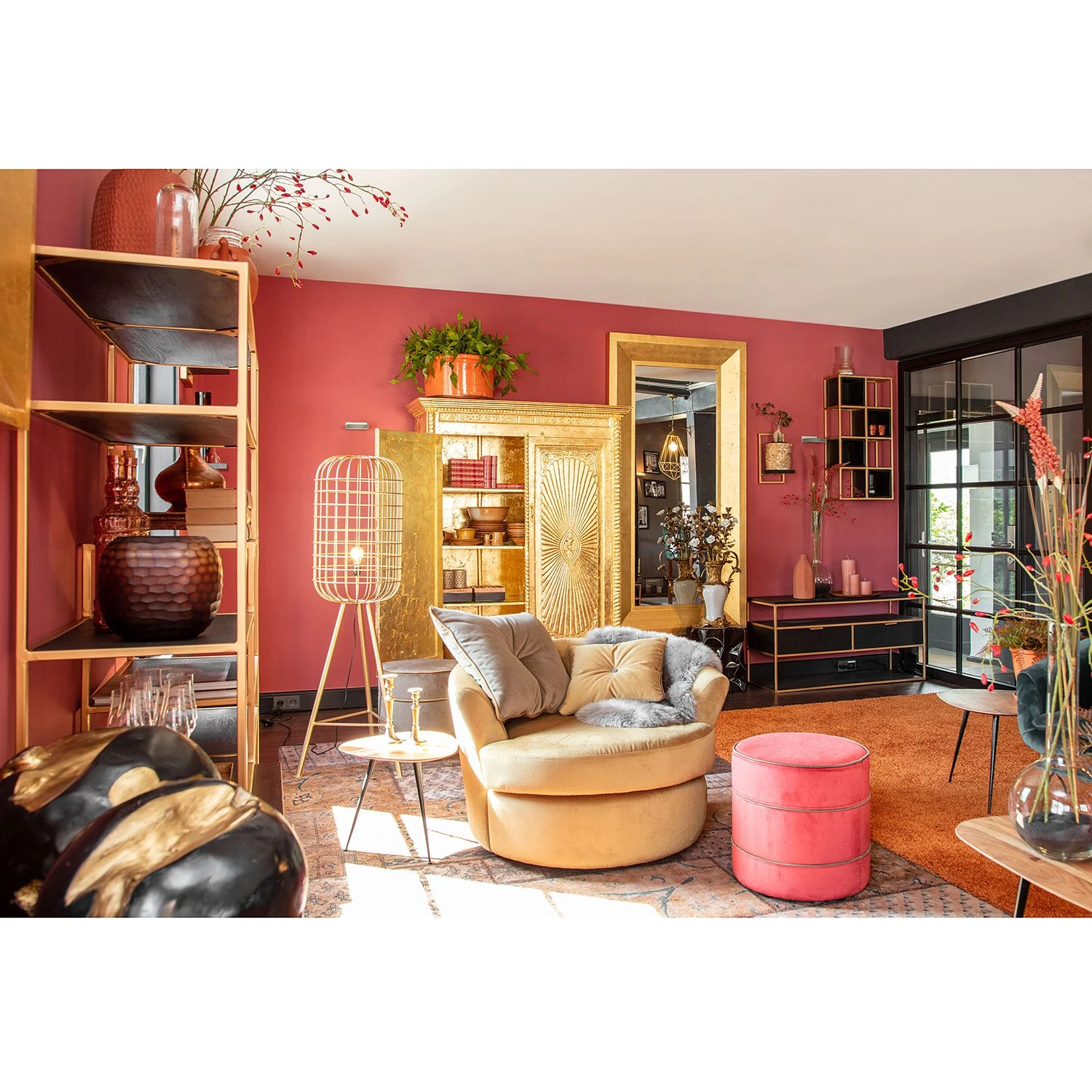 Jack & Alice TV-Lowboard Harbin II - Akazie massiv - Akazie Schwarz / Gold 2 Jack & Alice TV-Lowboard Harbin II - Akazie massiv - Akazie Schwarz / Gold – Bild 2