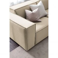 Ecksofa Kinx IV - Samt - Samt Shyla: Beige - Ottomane davorstehend rechts -Wohnzimmermöbel boutique en ligne 1000155701 210323 15173000876 DETAILS P000000001000155701