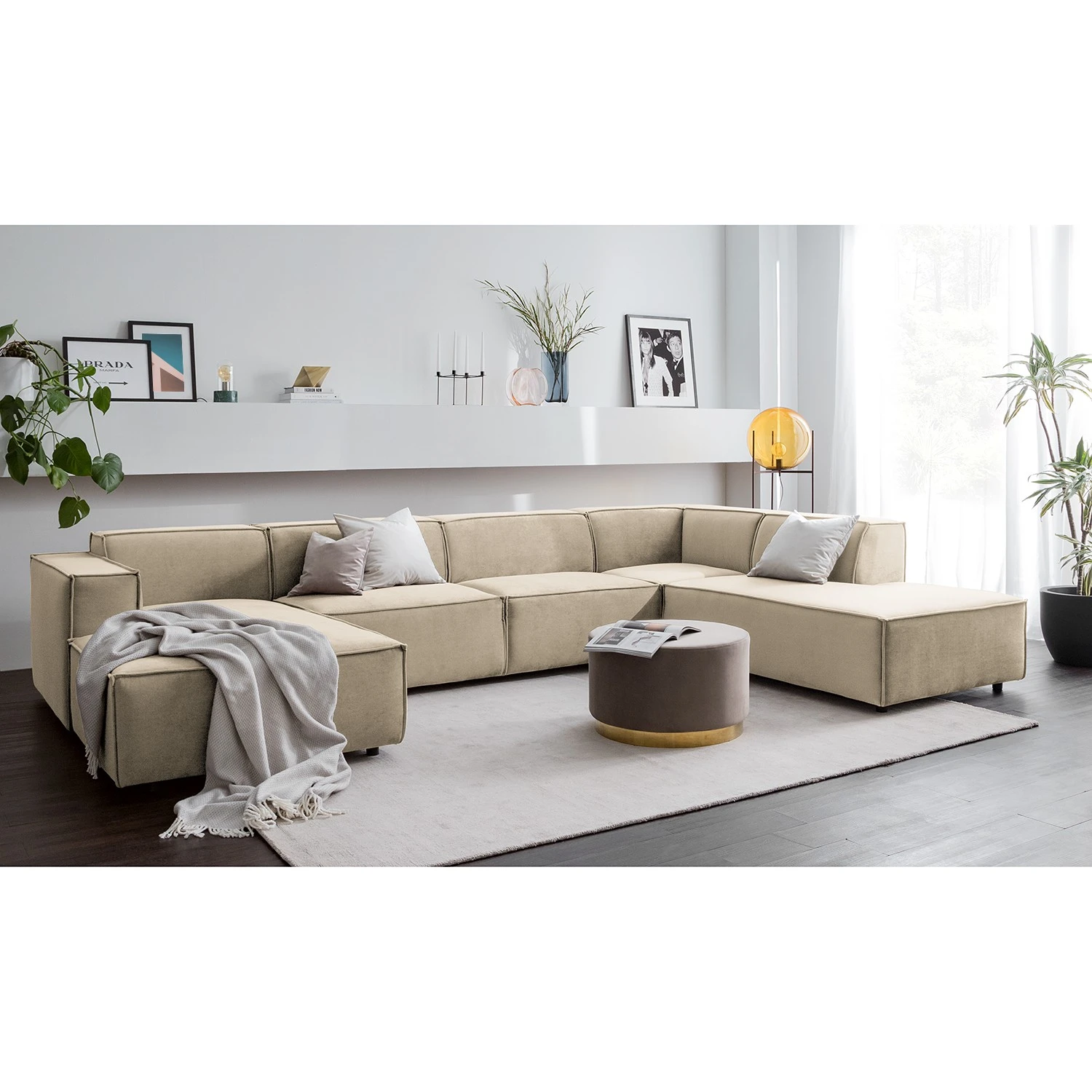 Wohnlandschaft Kinx II - Samt - Samt Shyla: Beige - Longchair davorstehend links / Ottomane rechts 2 Wohnlandschaft Kinx II - Samt - Samt Shyla: Beige - Longchair davorstehend links / Ottomane rechts – Bild 2
