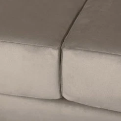 Fredriks Ecksofa Portobello III - Samt - Stoff Tond: Hellgrau - Breite: 251 cm - Longchair davorstehend rechts -Wohnzimmermöbel boutique en ligne 1000156808 190215 13011902477 GALLERYIMAGES P000000001000156808