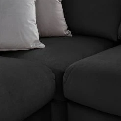 Jack & Alice Ecksofa Baitz I - Samt Krysia: Dunkelgrau - Ottomane davorstehend links -Wohnzimmermöbel boutique en ligne 1000166895 220601 130 DETAILS P000000001000166895