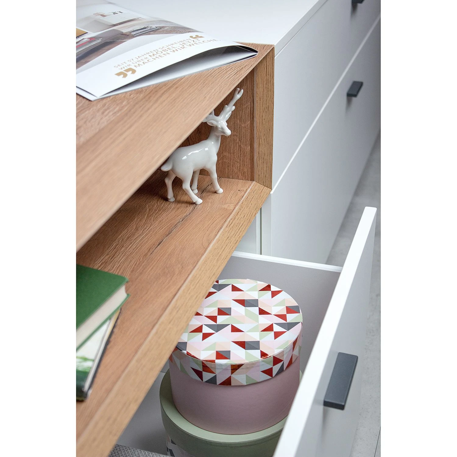 Germania Wohnwand Coruna I (2-teilig) - Weiß / Eiche Grandson Dekor 7 Germania Wohnwand Coruna I (2-teilig) - Weiß / Eiche Grandson Dekor – Bild 7