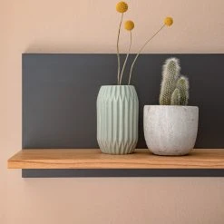 Mørteens Wandboard Lindholm - Eiche teilmassiv - Matt Grau -Wohnzimmermöbel boutique en ligne 1000170822 200108 13510000012 DETAILS P000000001000170822