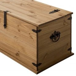 Maison Belfort Truhe Finca Rustica - Kiefer massiv - Kiefer Natur 32 Maison Belfort Truhe Finca Rustica - Kiefer massiv - Kiefer Natur -Wohnzimmermöbel boutique en ligne 1000178021 200212 13141300027 DETAILS P000000001000178021