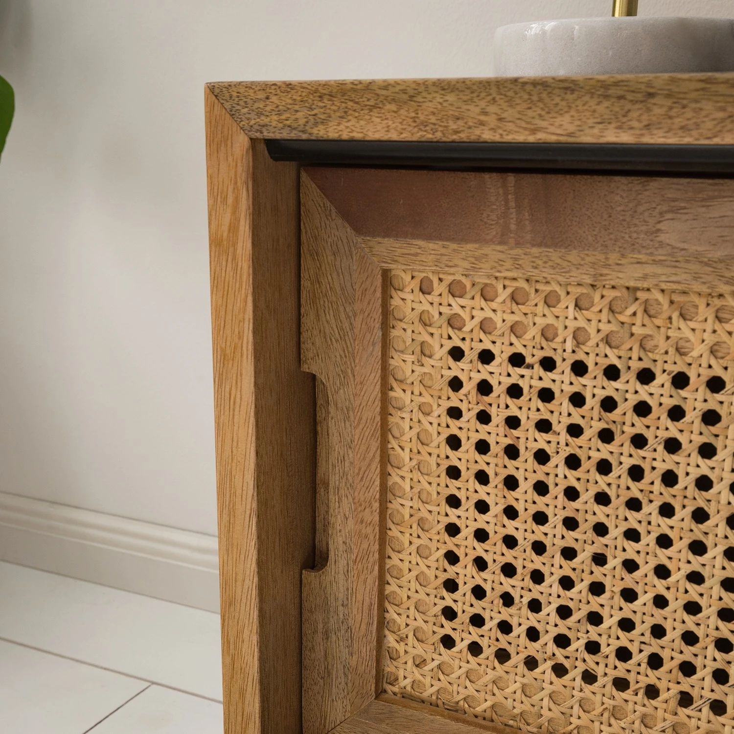 Ars manufacti TV-Lowboard Vina - Mango massiv / Wiener Geflecht - Mango / Schwarz 14 Ars manufacti TV-Lowboard Vina - Mango massiv / Wiener Geflecht - Mango / Schwarz – Bild 14