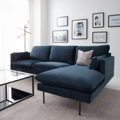 Jack & Alice Ecksofa Ellens III - Samt - Longchair davorstehend rechts 26 Jack & Alice Ecksofa Ellens III - Samt - Longchair davorstehend rechts -Wohnzimmermöbel boutique en ligne 1000183802 201103 11521200003 MOOD DETAILS P000000001000183802 mood