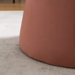 Mørteens Polsterhocker Alak - Samt - Mauve -Wohnzimmermöbel boutique en ligne 1000183956 201102 06472200005 DETAILS P000000001000183956