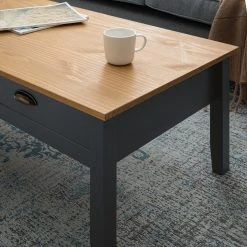 Maison Belfort Couchtisch Rivery - Kiefer massiv - Anthrazit 18 Maison Belfort Couchtisch Rivery - Kiefer massiv - Anthrazit -Wohnzimmermöbel boutique en ligne 1000187581 200305 14170000008 MOOD DETAILS P000000001000187581 mood