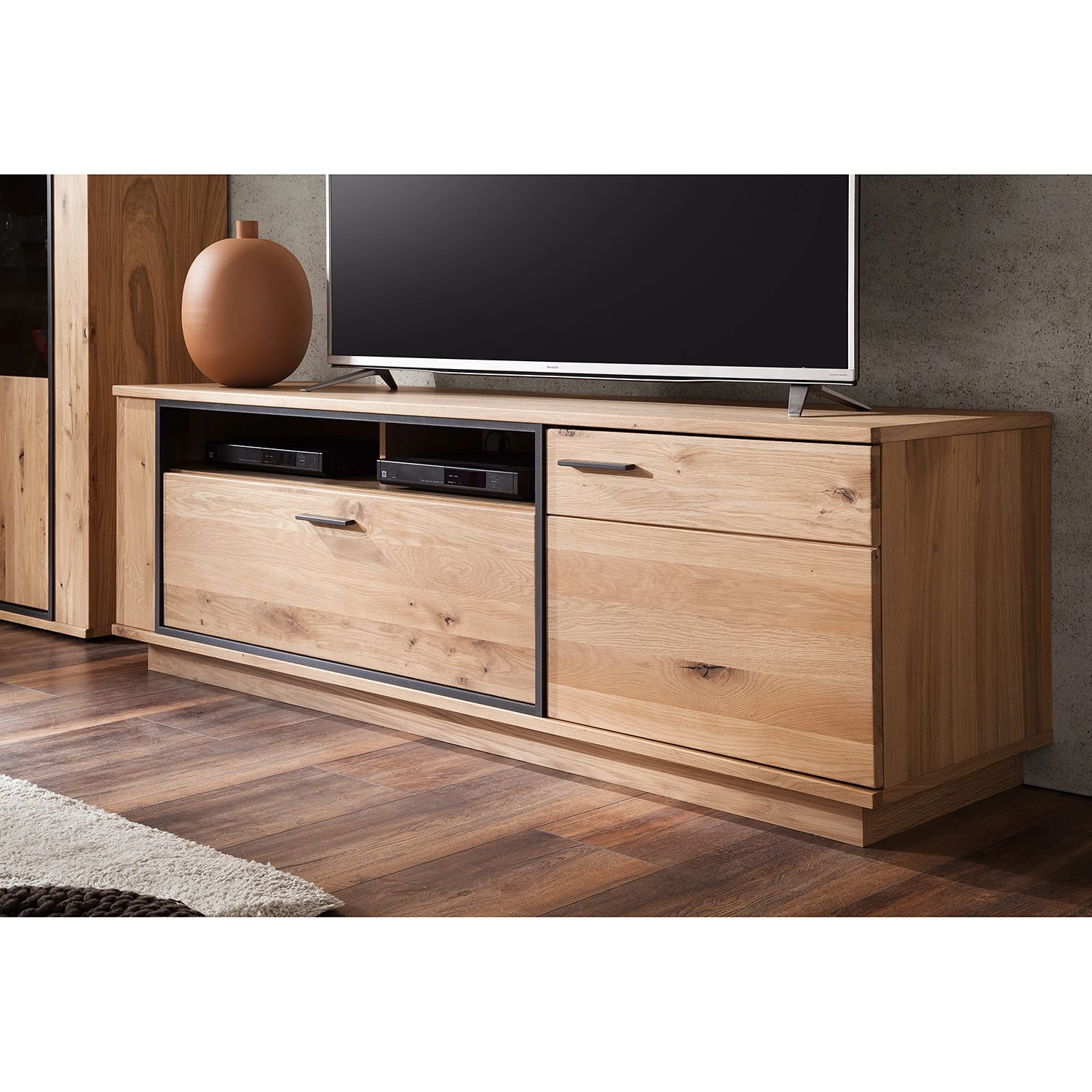 Naturoo Wohnwand Doora III (3-teilig) - Asteiche teilmassiv - Asteiche Bianco / Graphit 3 Naturoo Wohnwand Doora III (3-teilig) - Asteiche teilmassiv - Asteiche Bianco / Graphit – Bild 3