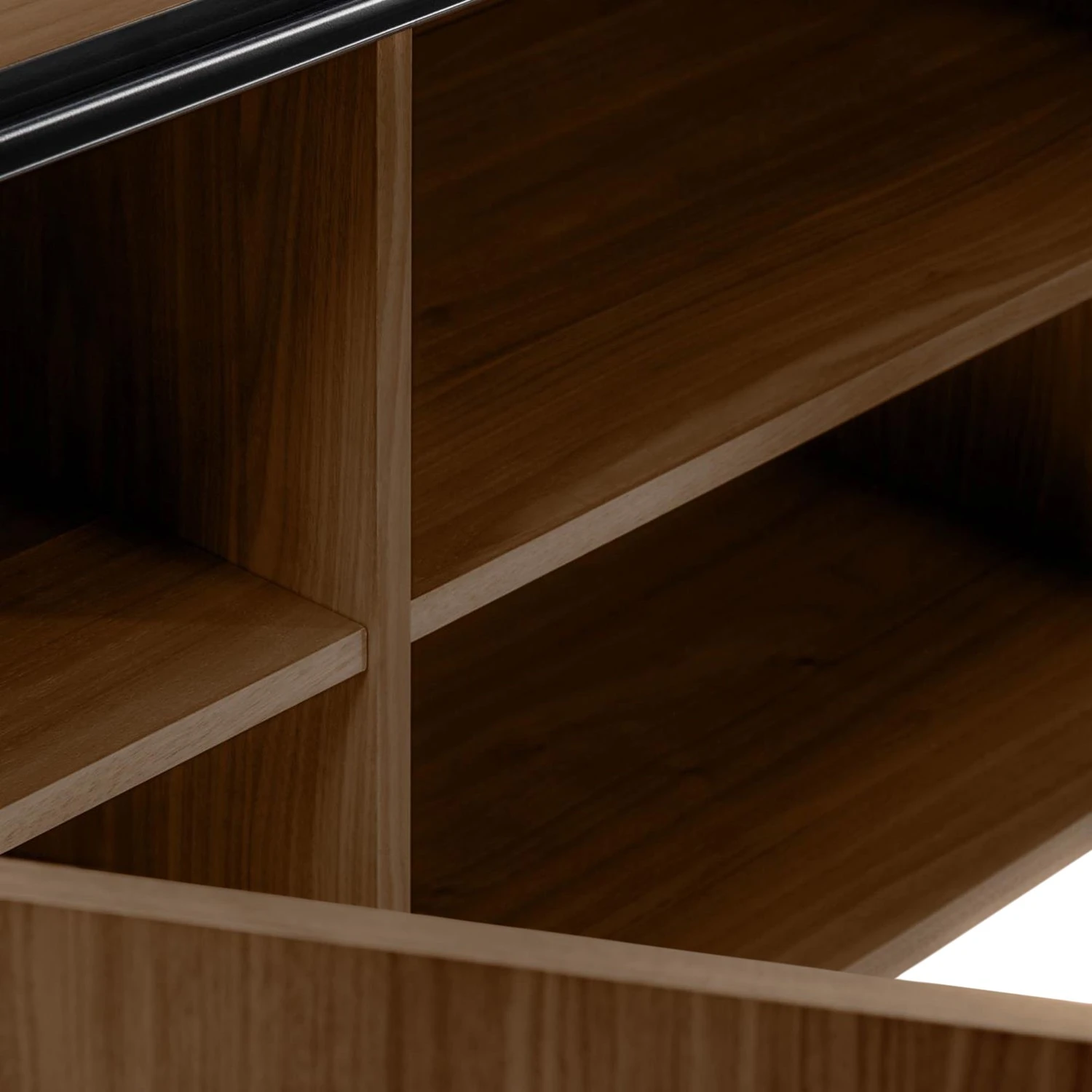 Red Living Sideboard Juuka - Echtholzfurnier - Walnuss / Schwarz 8 Red Living Sideboard Juuka - Echtholzfurnier - Walnuss / Schwarz – Bild 8