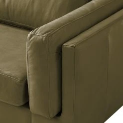 Studio Copenhagen Ecksofa COSO Classic+ mit Longchair - Echtleder Taru: Olivgrün - Breite: 287 cm - Longchair davorstehend links - Eiche Dunkel -Wohnzimmermöbel boutique en ligne 1000212812 200825 13293100297 DETAILS P000000001000212812