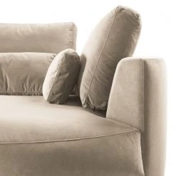 Studio Copenhagen Ecksofa Willows II - Samt Shyla: Beige - Ottomane davorstehend rechts -Wohnzimmermöbel boutique en ligne 1000218190 201124 10494500558 DETAILS P000000001000218190