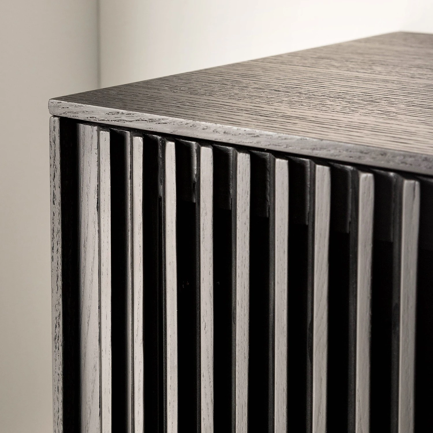 Studio Copenhagen Highboard Dowland - Echtholzfurnier - Eiche Schwarz 19 Studio Copenhagen Highboard Dowland - Echtholzfurnier - Eiche Schwarz – Bild 19