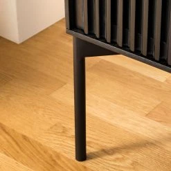 Studio Copenhagen Highboard Dowland - Echtholzfurnier - Eiche Schwarz 40 Studio Copenhagen Highboard Dowland - Echtholzfurnier - Eiche Schwarz -Wohnzimmermöbel boutique en ligne 1000218356 210311 08053000019 DETAILS P000000001000218356