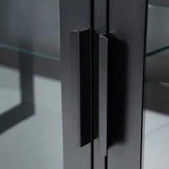 Ars manufacti Sideboard Kayys - Glas / Metall - Schwarz 35 Ars manufacti Sideboard Kayys - Glas / Metall - Schwarz -Wohnzimmermöbel boutique en ligne 1000219025 210330 15113400030 DETAILS P000000001000219025