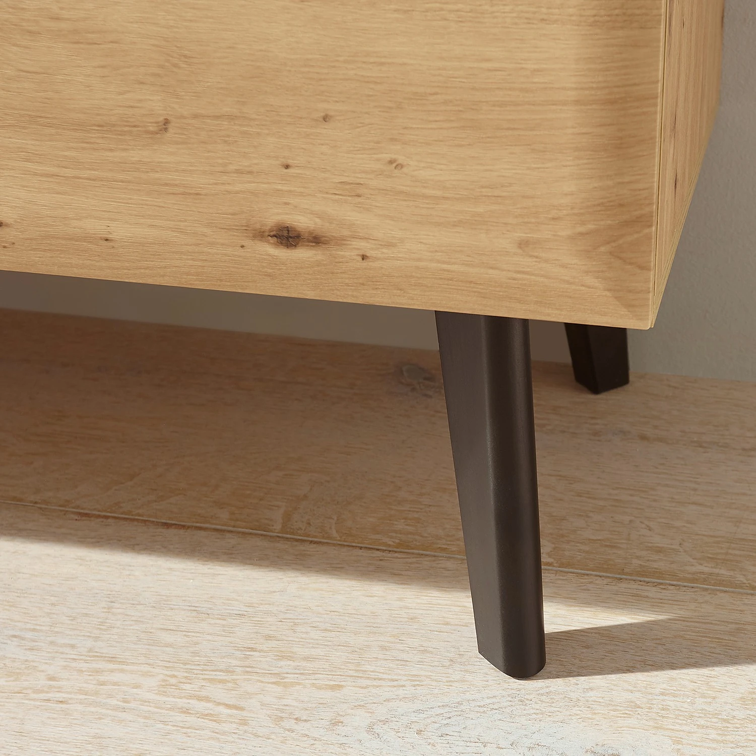 Loftscape Standvitrine Tornac - Eiche Artisan Dekor / Schwarz 5 Loftscape Standvitrine Tornac - Eiche Artisan Dekor / Schwarz – Bild 5