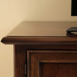 Ridgevalley TV-Lowboard Brieux I - Tulpenbaum teilmassiv - Tulpenbaum Antik 18 Ridgevalley TV-Lowboard Brieux I - Tulpenbaum teilmassiv - Tulpenbaum Antik -Wohnzimmermöbel boutique en ligne 1000230611 201113 12524800016 DETAILS P000000001000230611