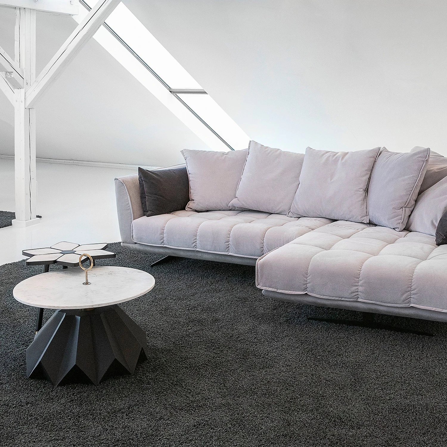 Red Living Beistelltisch Carling II - Marmor / Metall - Marmor Weiß / Schwarz 2 Red Living Beistelltisch Carling II - Marmor / Metall - Marmor Weiß / Schwarz – Bild 2