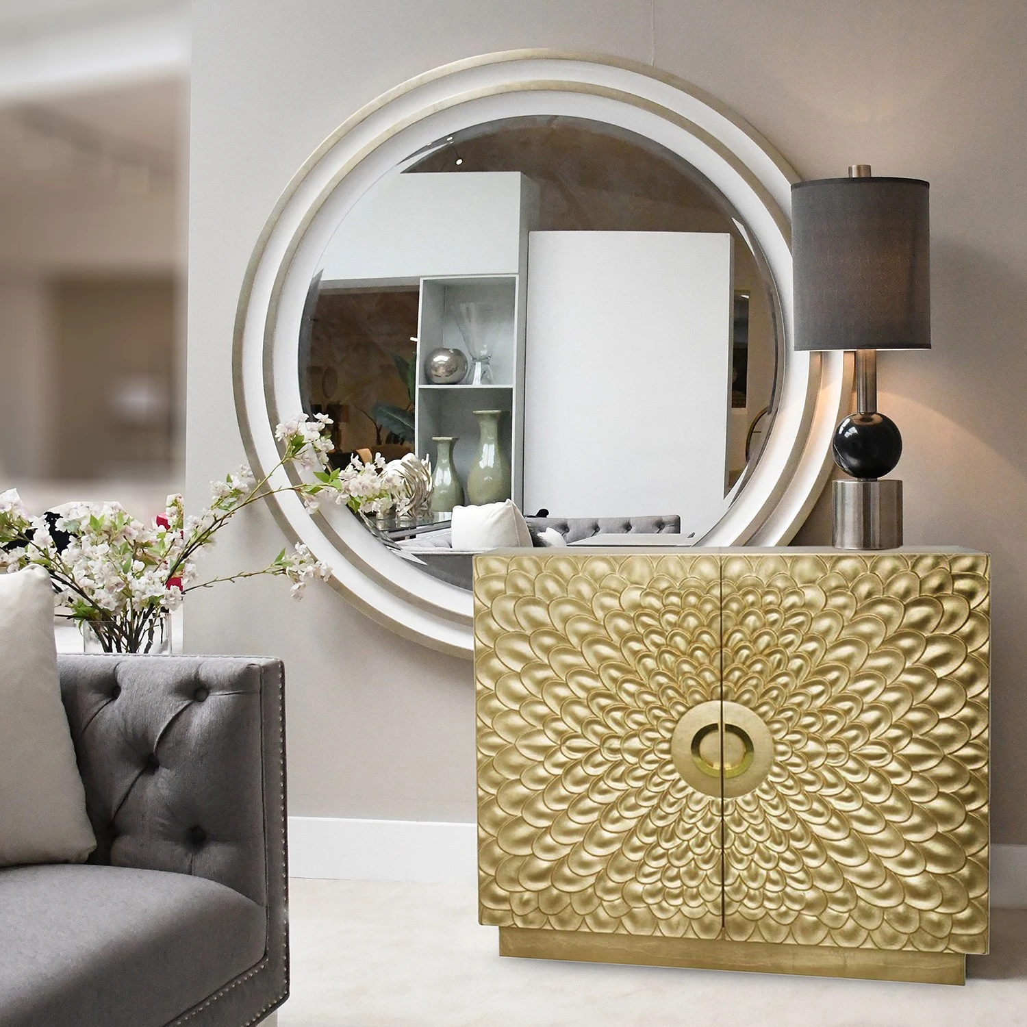 Red Living Kommode Vauclaix - Matt Gold 2 Red Living Kommode Vauclaix - Matt Gold – Bild 2