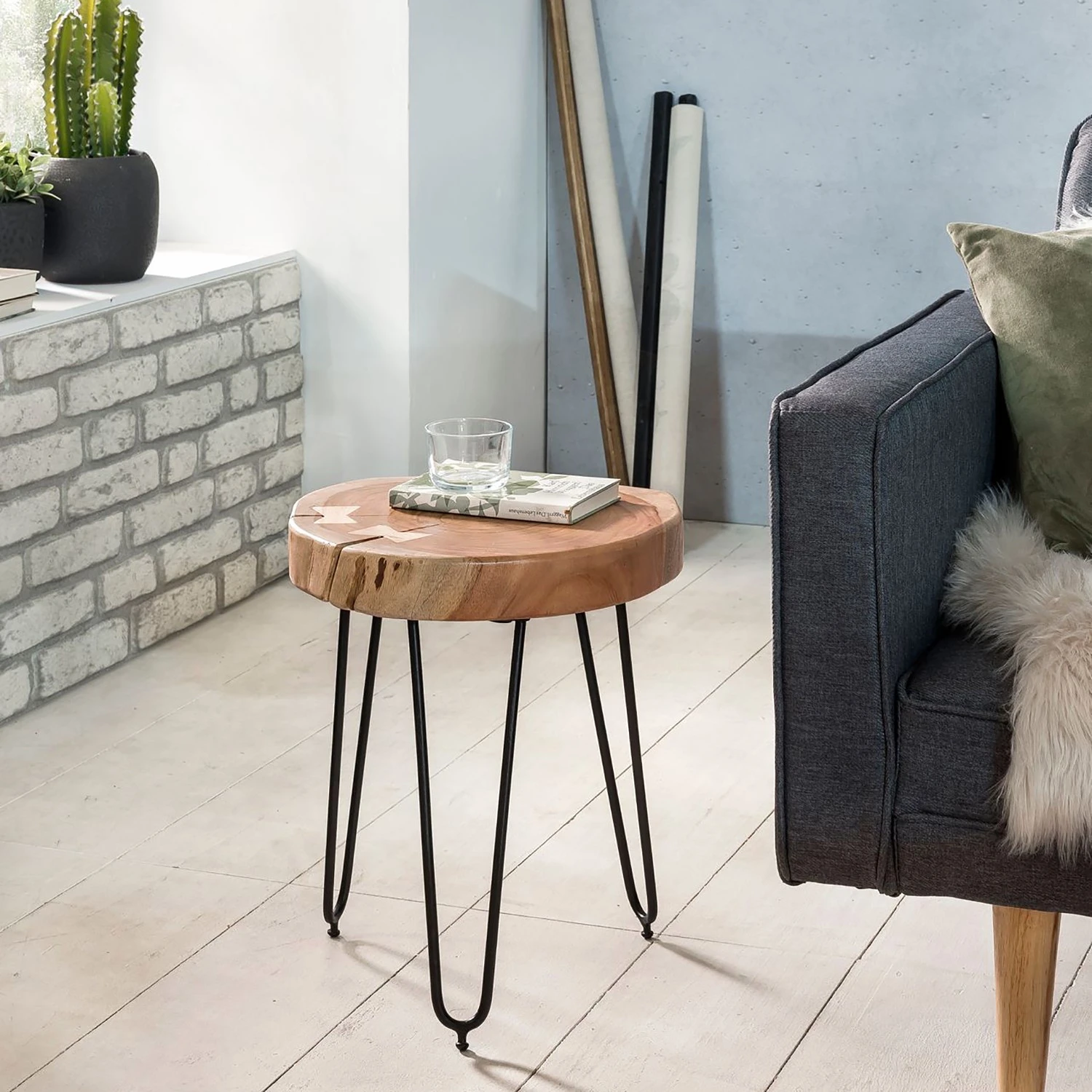 Naturoo Beistelltisch Loudet - Akazie massiv / Metall - Akazie / Schwarz 4 Naturoo Beistelltisch Loudet - Akazie massiv / Metall - Akazie / Schwarz – Bild 4