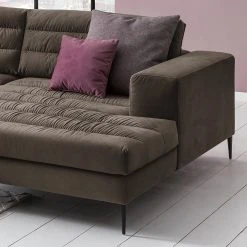 Fredriks Ecksofa Valmorel - Webstoff - Microfaser Knarik: Cappuccino - Longchair davorstehend rechts - Ohne Hocker 15 Fredriks Ecksofa Valmorel - Webstoff - Microfaser Knarik: Cappuccino - Longchair davorstehend rechts - Ohne Hocker -Wohnzimmermöbel boutique en ligne 1000249771 210415 15384600044 DETAILS P000000001000249771