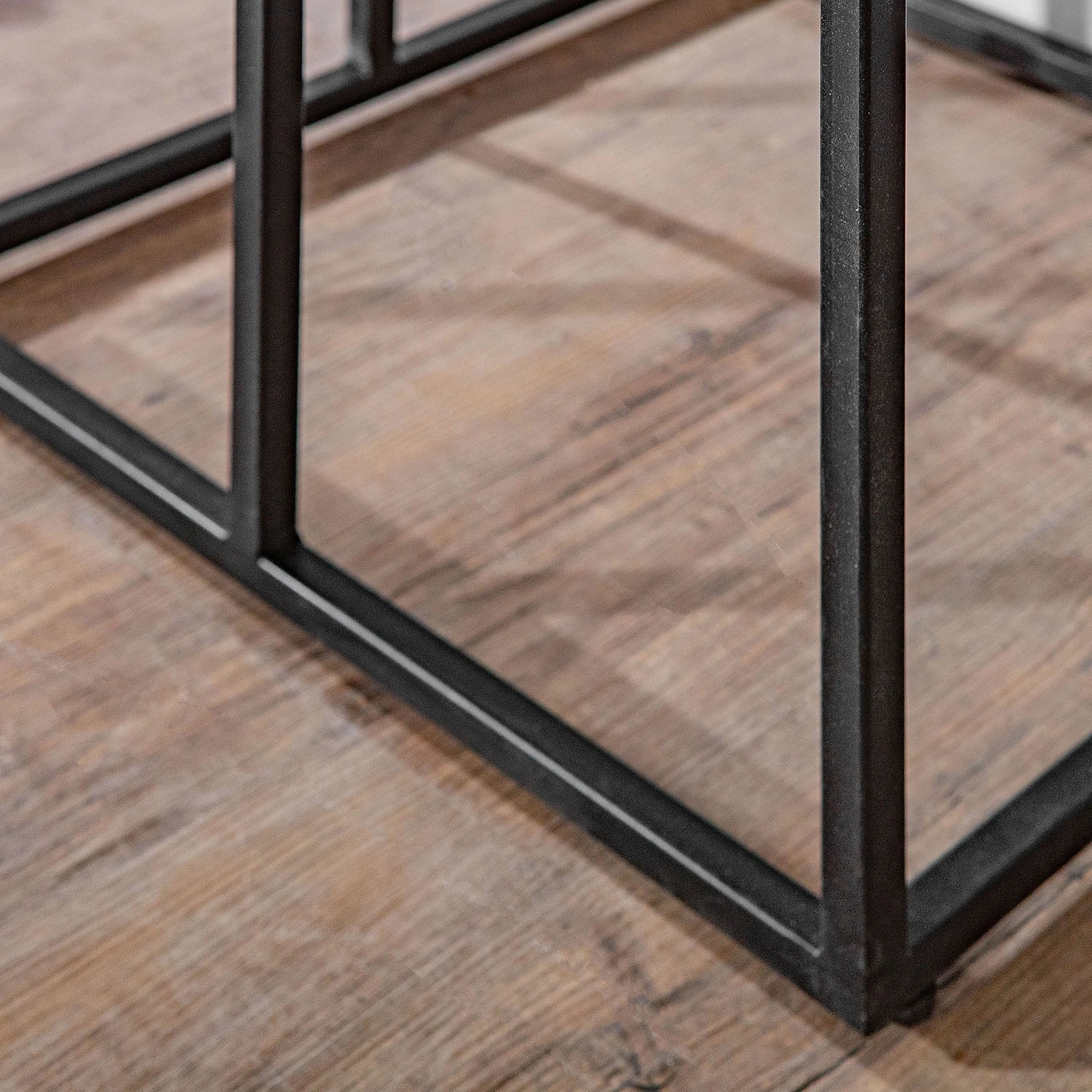 Red Living Beistelltisch Uulu II (2er-Set) - Akazie massiv / Metall - Akazie / Schwarz 5 Red Living Beistelltisch Uulu II (2er-Set) - Akazie massiv / Metall - Akazie / Schwarz – Bild 5