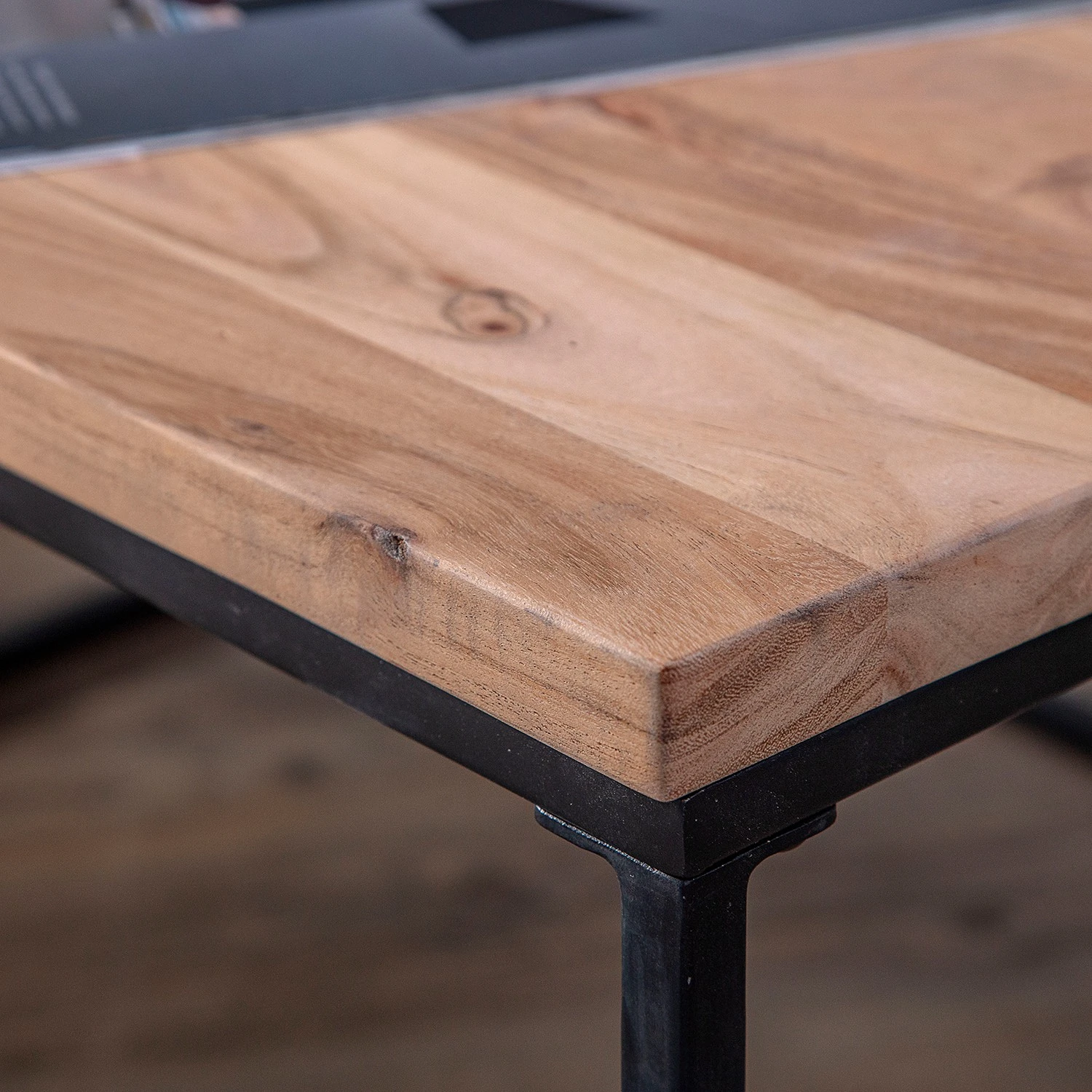 Red Living Couchtisch Fenay - Akazie massiv / Metall - Akazie / Schwarz 5 Red Living Couchtisch Fenay - Akazie massiv / Metall - Akazie / Schwarz – Bild 5