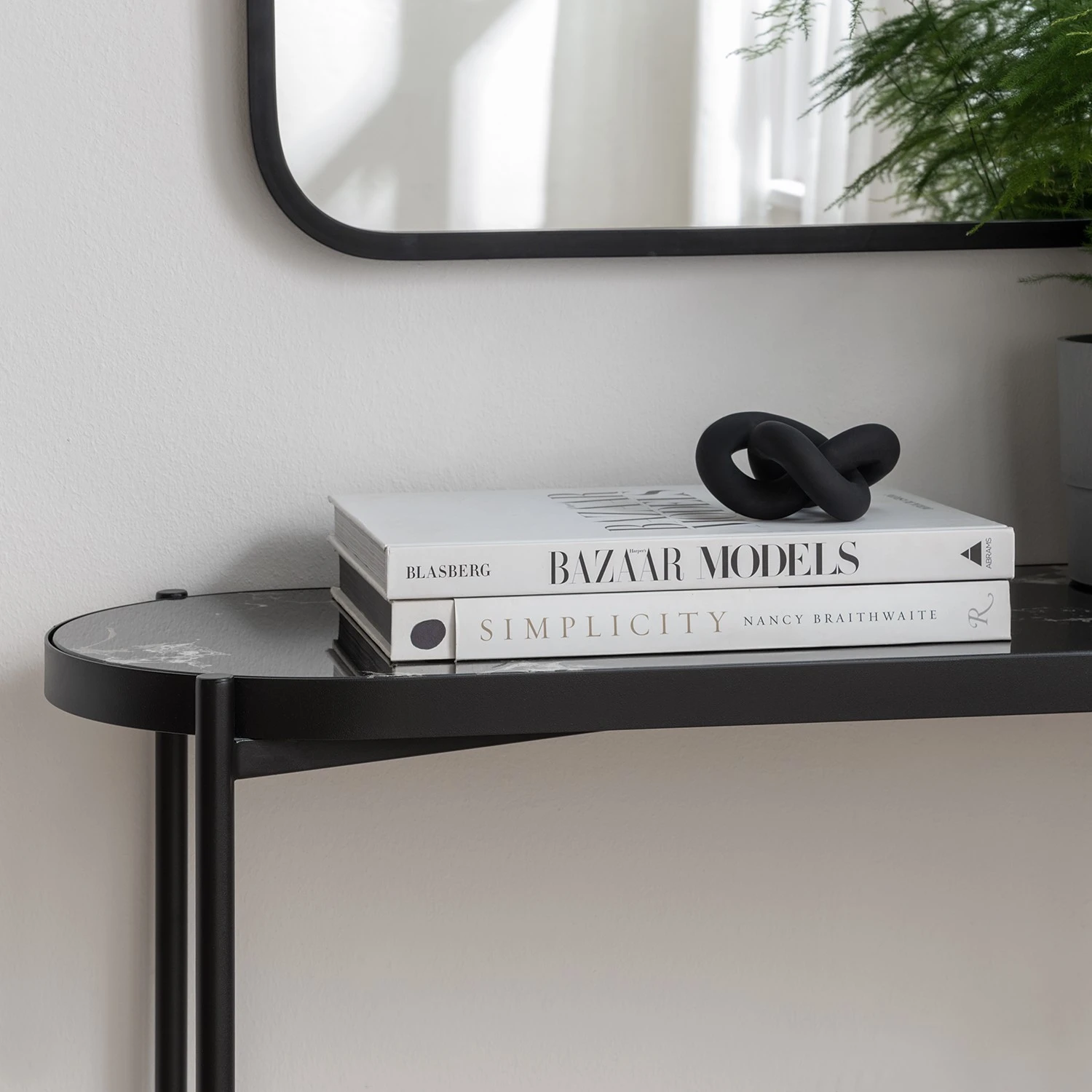 Studio Copenhagen Konsolentisch Abee - Marmor Schwarz Dekor / Schwarz 3 Studio Copenhagen Konsolentisch Abee - Marmor Schwarz Dekor / Schwarz – Bild 3