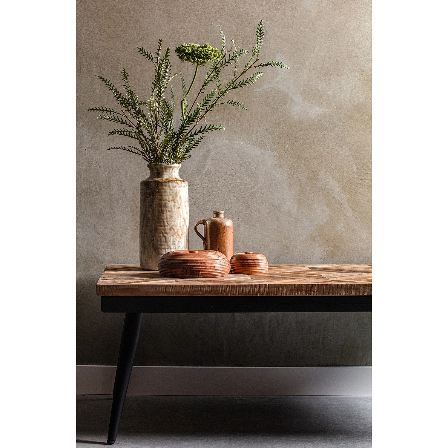 Red Living Couchtisch Hobro - Teak massiv / Metall - Teak / Schwarz 2 Red Living Couchtisch Hobro - Teak massiv / Metall - Teak / Schwarz – Bild 2