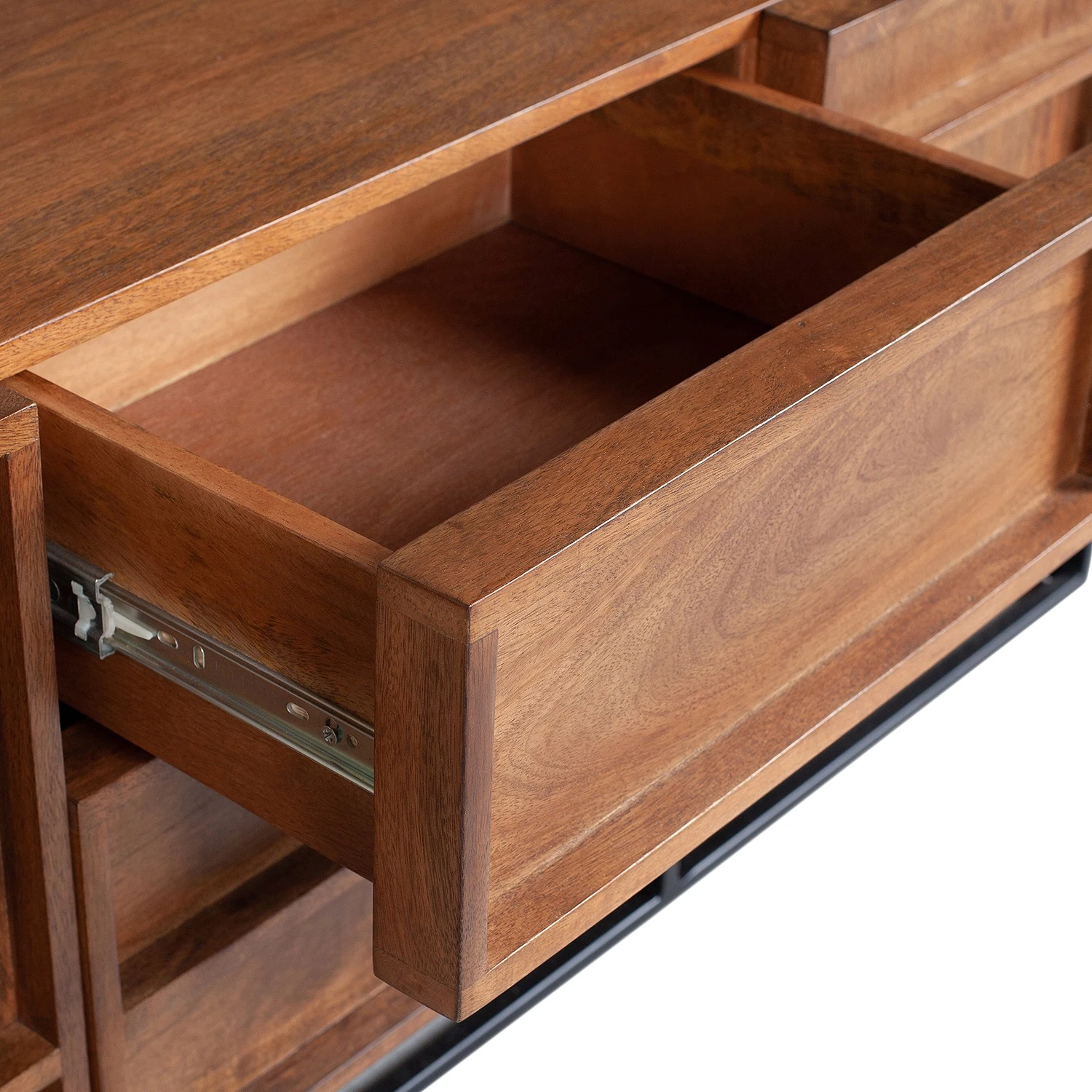 Red Living Sideboard Borro I - Mango massiv / Metall - Mango / Schwarz 5 Red Living Sideboard Borro I - Mango massiv / Metall - Mango / Schwarz – Bild 5