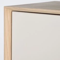 Studio Copenhagen Kommode Maayka - Eiche teilmassiv - Mushroom Creme / Eiche Hell -Wohnzimmermöbel boutique en ligne 1000277379 220729 060 DETAILS P000000001000277379