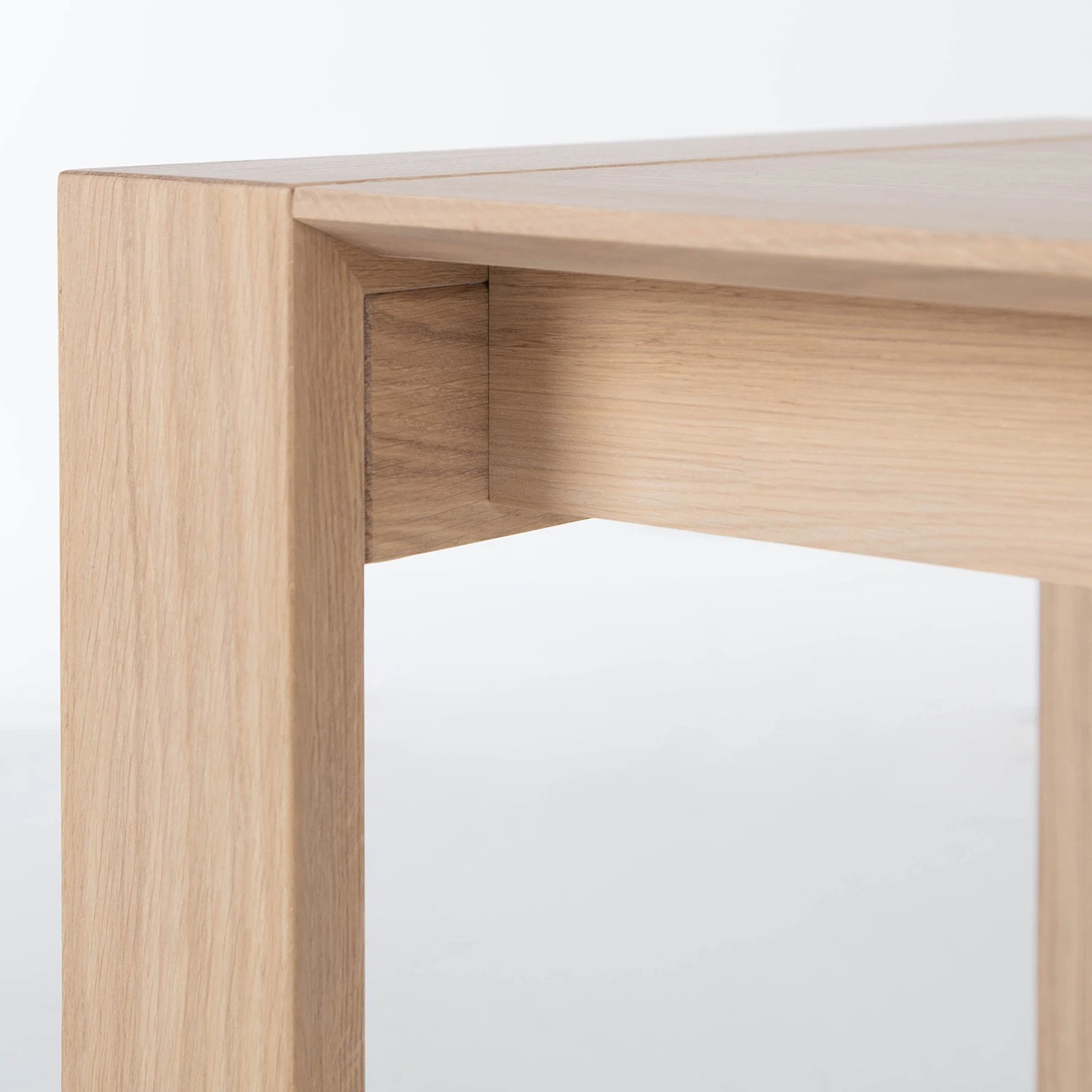 Studio Copenhagen Couchtisch Maayka - Eiche teilmassiv - Eiche Hell - Breite: 110 cm 15 Studio Copenhagen Couchtisch Maayka - Eiche teilmassiv - Eiche Hell - Breite: 110 cm – Bild 15