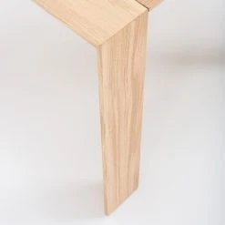 Studio Copenhagen Couchtisch Maayka - Eiche teilmassiv - Eiche Hell - Breite: 55 cm 26 Studio Copenhagen Couchtisch Maayka - Eiche teilmassiv - Eiche Hell - Breite: 55 cm -Wohnzimmermöbel boutique en ligne 1000277391 211012 153652000161 DETAILS P000000001000277391