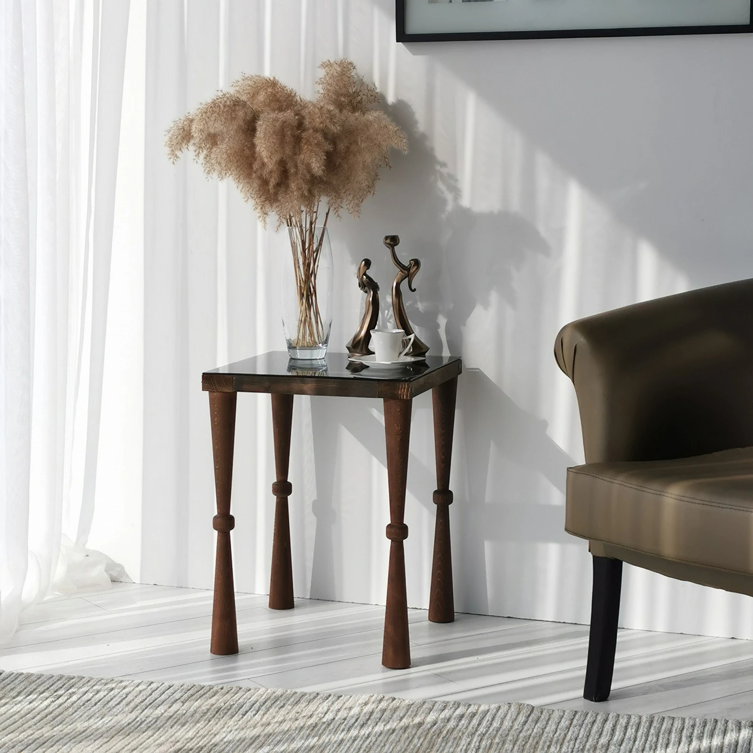 Ars Natura Beistelltisch Donatella - Glas / Walnuss massiv - Rauchschwarz / Walnuss 2 Ars Natura Beistelltisch Donatella - Glas / Walnuss massiv - Rauchschwarz / Walnuss – Bild 2