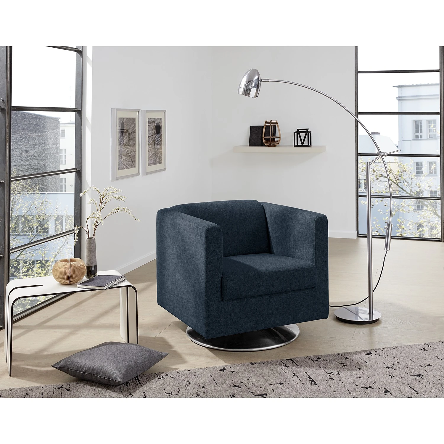 Sessel Looks I mit Tonnenfuß 2 Sessel Looks I mit Tonnenfuß – Bild 2