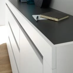 Loftscape Sideboard Accra - Weiß / Anthrazit 14 Loftscape Sideboard Accra - Weiß / Anthrazit -Wohnzimmermöbel boutique en ligne 1000348827 220506 032 DETAILS P000000001000348827