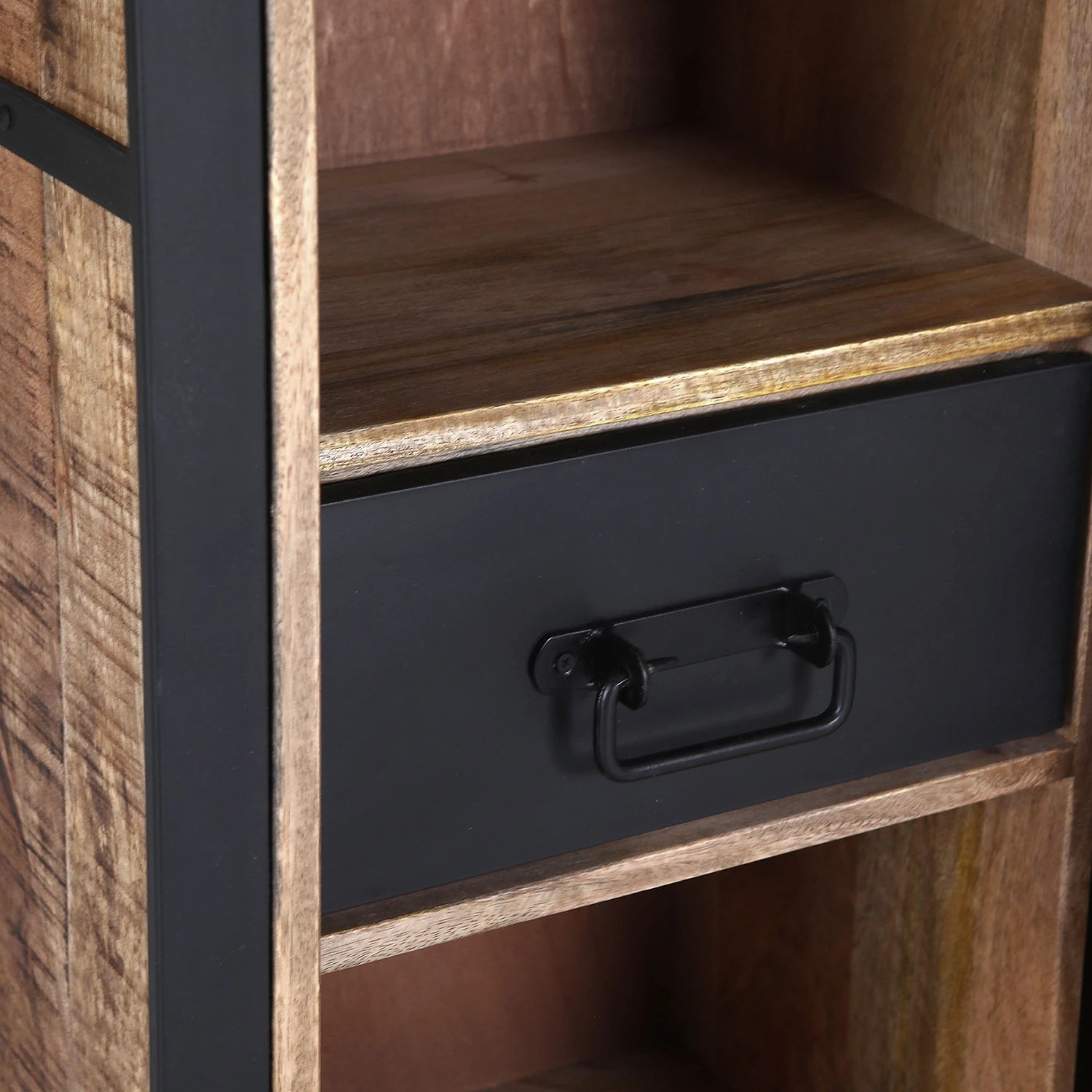 Red Living Highboard Toleos - Mango sägerau massiv / Eisen - Mangoholz / Schwarz 5 Red Living Highboard Toleos - Mango sägerau massiv / Eisen - Mangoholz / Schwarz – Bild 5