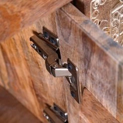 Red Living Sideboard Vallentuna - Mango massiv / Metall - Mango / Schwarz 23 Red Living Sideboard Vallentuna - Mango massiv / Metall - Mango / Schwarz -Wohnzimmermöbel boutique en ligne 1000359913 220621 060 DETAILS P000000001000359913