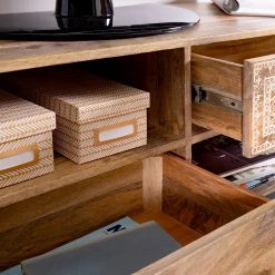 Red Living TV-Lowboard Vallentuna - Mango massiv / Metall - Mango / Schwarz 13 Red Living TV-Lowboard Vallentuna - Mango massiv / Metall - Mango / Schwarz -Wohnzimmermöbel boutique en ligne 1000359919 220621 035 DETAILS P000000001000359919