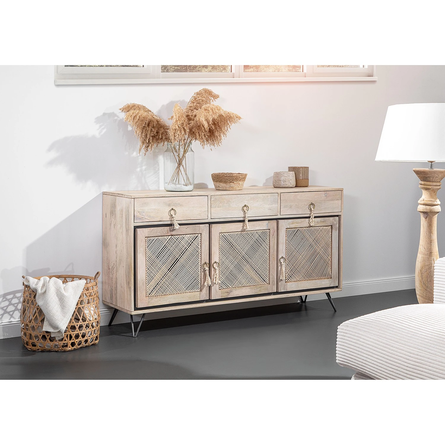 Ridgevalley Sideboard Lumby I - Mango massiv - Mango Hell / Grau 2 Ridgevalley Sideboard Lumby I - Mango massiv - Mango Hell / Grau – Bild 2