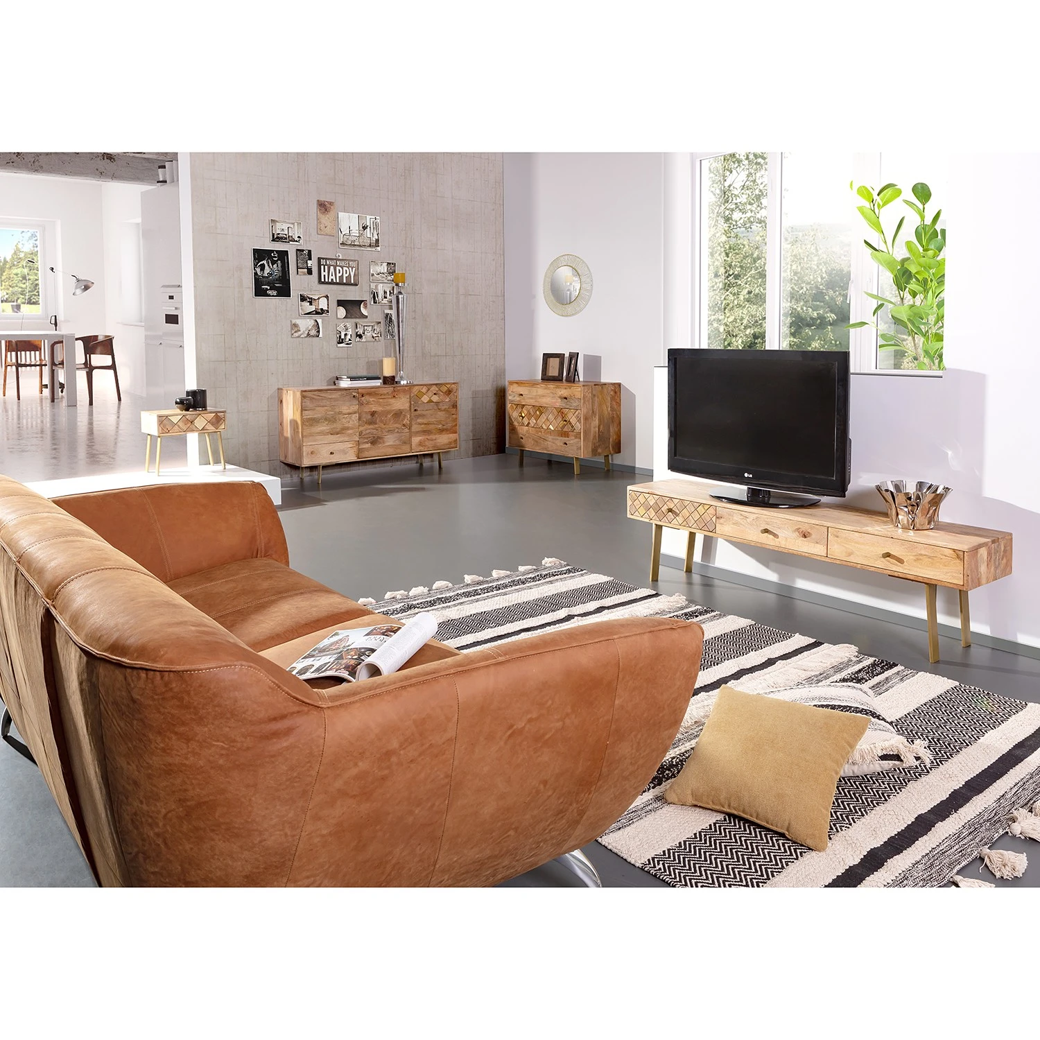 Naturoo TV-Lowboard Yearby - Mango massiv - Mango / Gold 2 Naturoo TV-Lowboard Yearby - Mango massiv - Mango / Gold – Bild 2