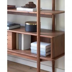 Naturoo Regal Chipata - Walnuss teilmassiv 18 Naturoo Regal Chipata - Walnuss teilmassiv -Wohnzimmermöbel boutique en ligne 1000363972 220714 024 MOOD DETAILS P000000001000363972 mood